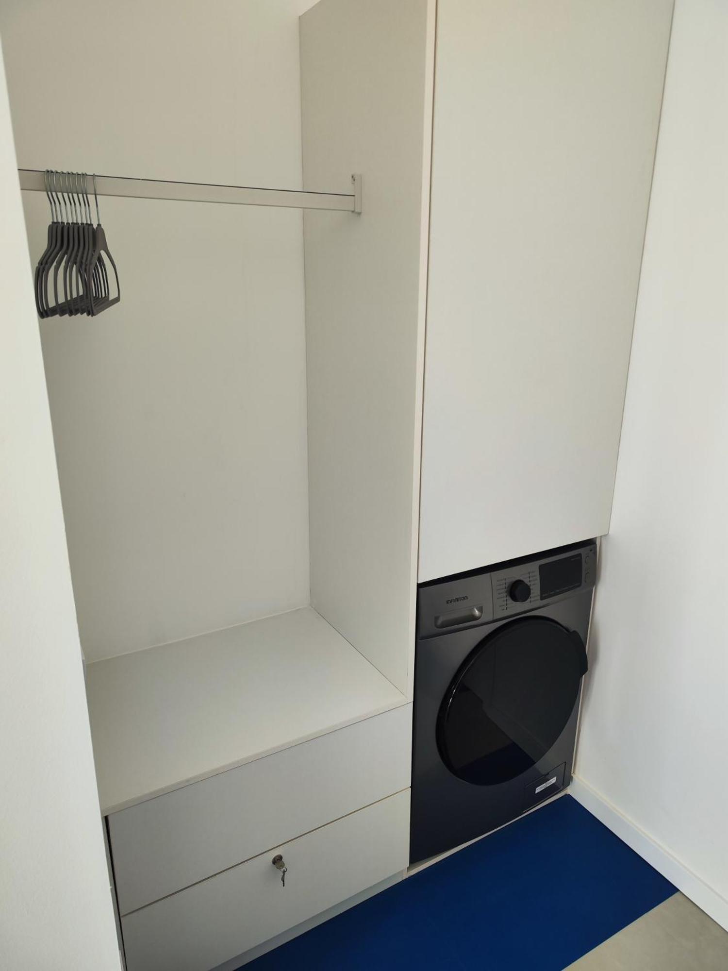 Apartment Carisan2 Fully Equipped 6 Min To *